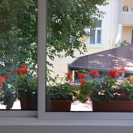 Нестандартно Бутиково Студио За Двама Романтика Варна Екстериор снимка